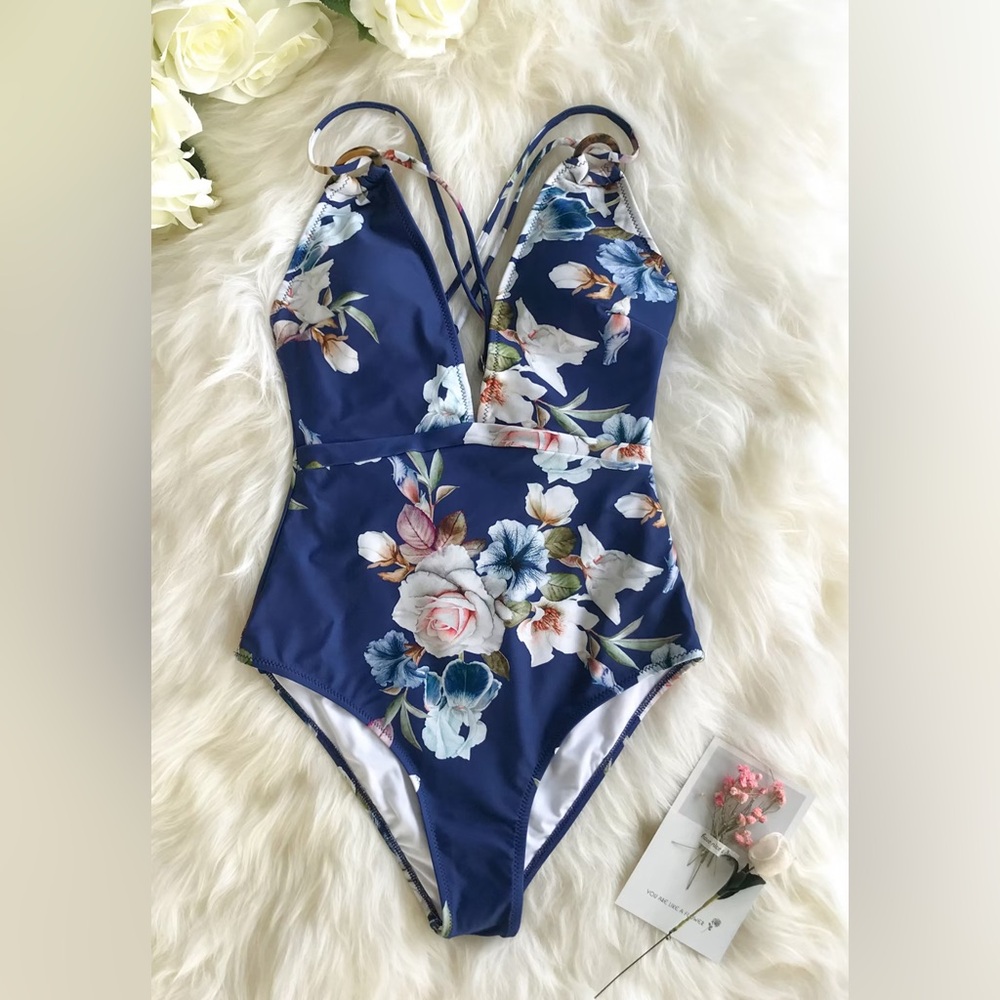 Cupshe Blue Floral One Piece L